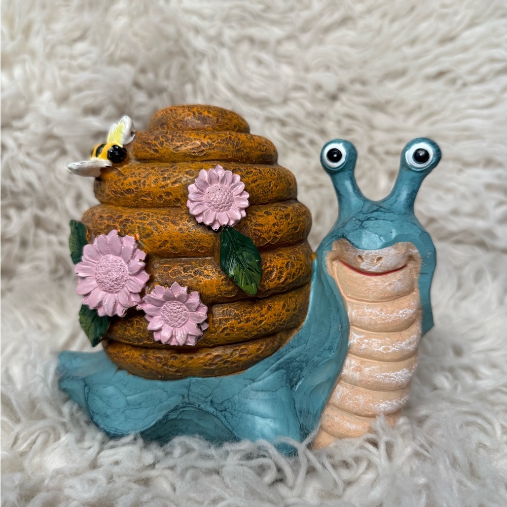 Charming Snail and Beehive Figurine - Blue and Brown